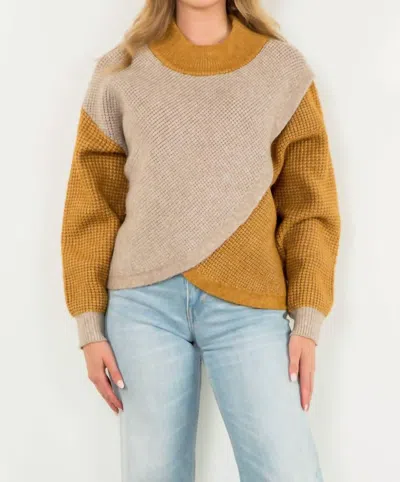 Dee Elly Colorblock Knit Sweater In Tan In Neutral