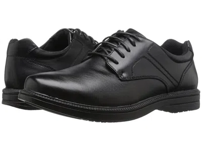 Deer Stags Nu Times Dress Oxford In Black