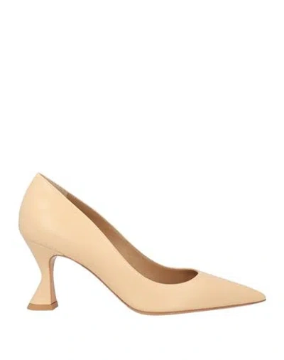 Deimille Woman Pumps Beige Size 11 Soft Leather