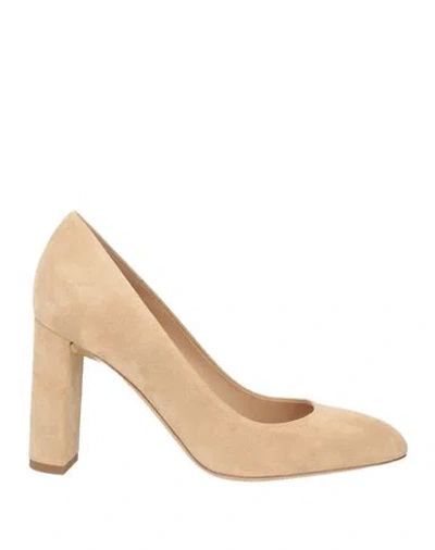 Deimille Woman Pumps Sand Size 10 Soft Leather In Beige