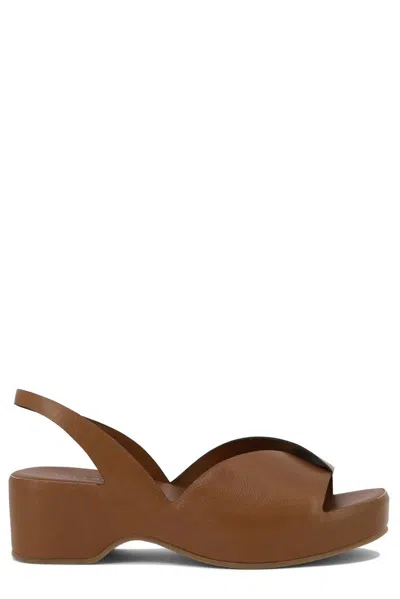 Del Carlo Platform Leather Sandals In Brown