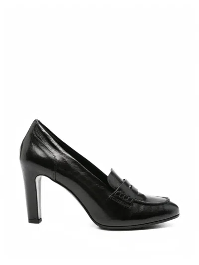 Del Carlo Piper Penny-slot Leather Pumps In Black