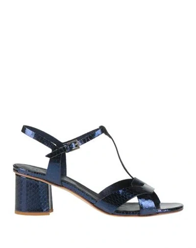Del Carlo Woman Sandals Purple Size 11 Soft Leather