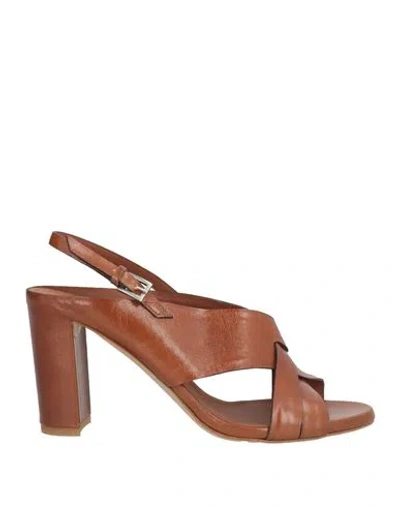 Del Carlo Woman Sandals Tan Size 6 Leather In Brown