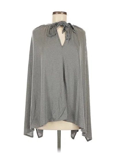 Pre-owned Deletta Poncho In Gray