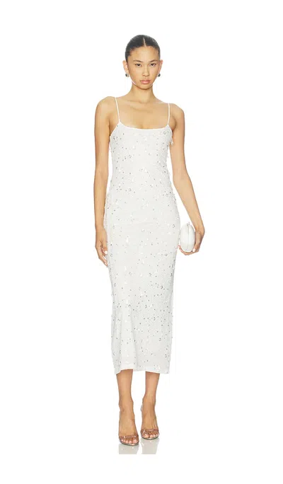 Delfi Kim Dress In White