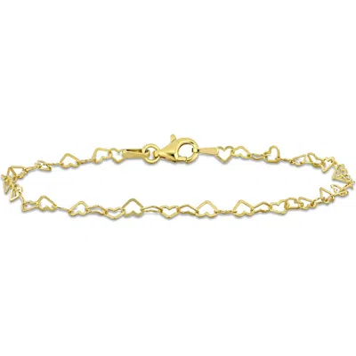 Delmar Heart Link Bracelet In Gold