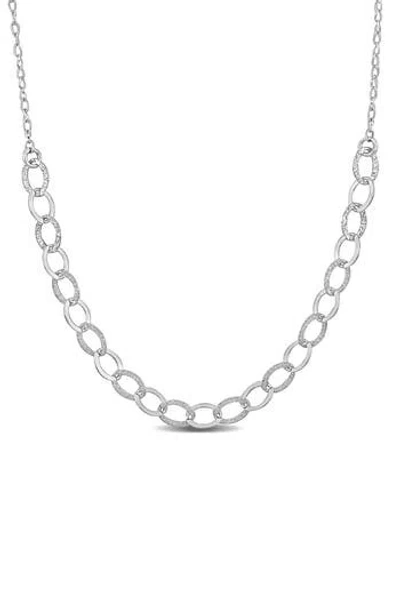 Delmar Oval Link Chain Necklace In Metallic