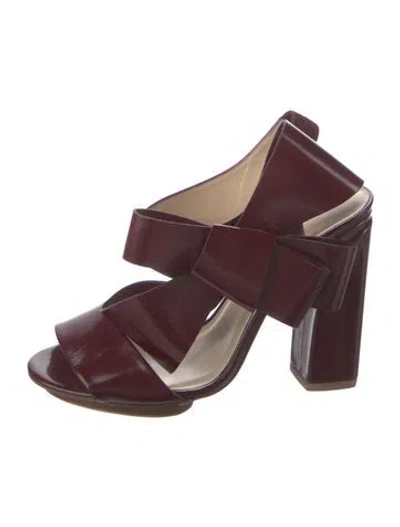 Pre-owned Delpozo Patent Leather Bow Accents Sandals In Burgundy