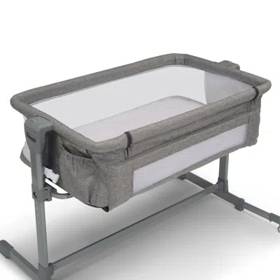 Delta Children Close2me Bassinet With Bedding In Gray