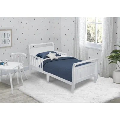 Delta Children Contemporary Toddler Solid Wood Sleigh Bed By  In White