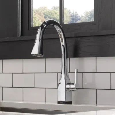 Delta Mateo Pull Down Touch Single Handle Kitchen Faucet With Magnatite® Docking And Touch2o® Technology In Chrome