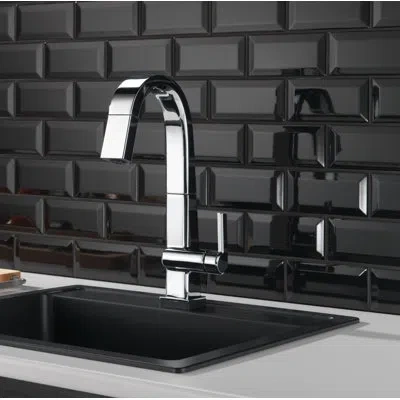 Delta Pivotal Single Handle Pull Down Touch Bar Faucet In Chrome