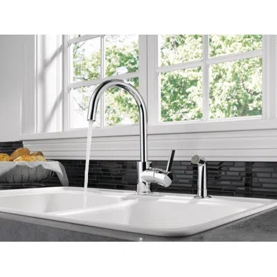 Delta Precept Single Handle Kitchen Faucet With Side Spray In Chrome