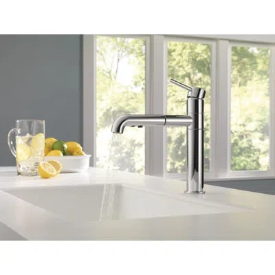 Delta Trinsic Pull Out Sprayer Kitchen Sink Faucet, Single Handle Kitchen Faucet In Chrome