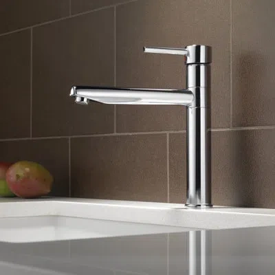 Delta Trinsic Single Handle Kitchen Faucet In Chrome