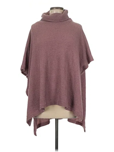 Pre-owned Demdaco Poncho In Burgundy