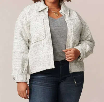 Democracy Curvy Crop Shacket In Granite In Black