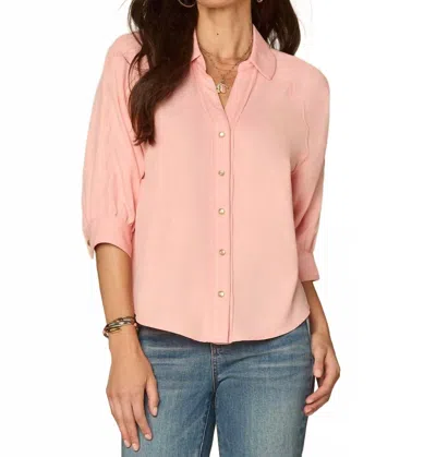 Democracy Elbow Sleeve Woven Shirt With Scallop Detail In Pink