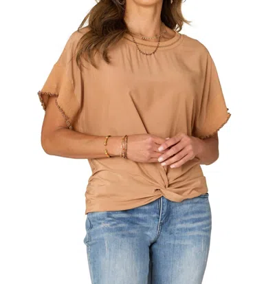 DEMOCRACY EXTENDED SHORT SLEEVE ROUND NECK WOVEN TOP IN BROWN