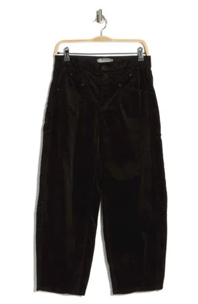 Democracy High Waist Barrel Corduroy Pants In Black