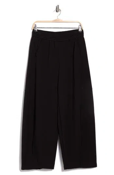 Democracy Leis Relaxed Fit Pants In Animal Print