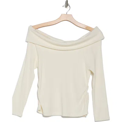 Democracy Off Shoulder Side Ruched Knit Top In Off White