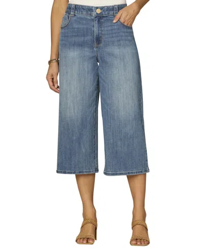 Democracy Petite High-rise Seamless Floral Embroidery Capri Jeans In Blue