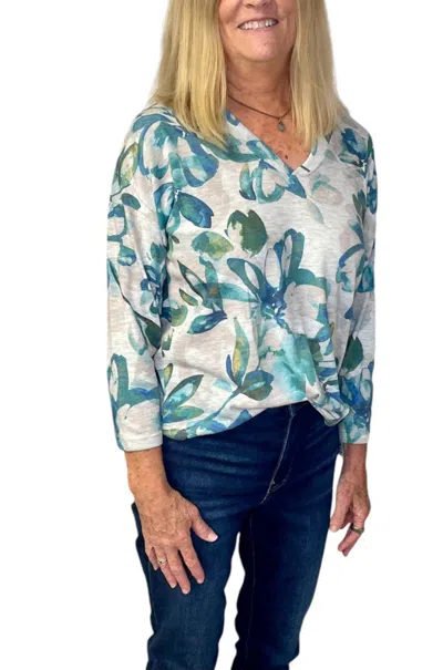 Democracy Placement Floral Print Knit Top In Teal In Blue