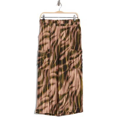 Democracy Pull-on Crop Wide Leg Pants In Mvfm- Mauve/forest Multi