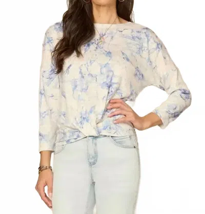 Democracy Three Quarter Twist Hem Top In Blue Marbel In Multi