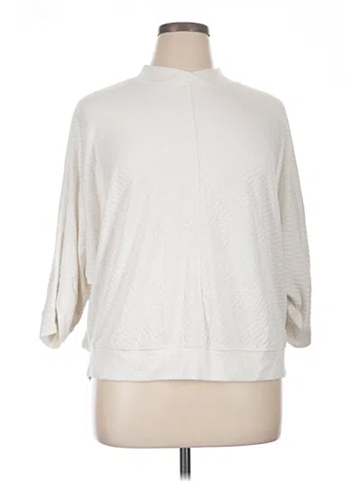 Pre-owned Democracy Turtleneck Sweater In Ivory
