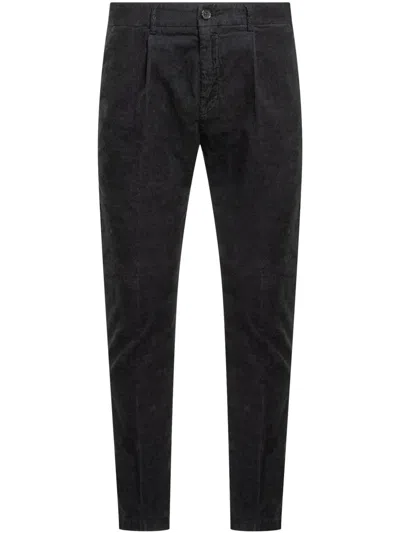 Department Five Chino Trousers In Black