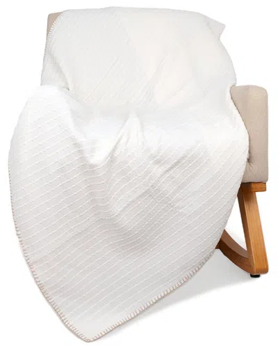 Depera Home Veranova Home Cozystribe Muslin Throw In White
