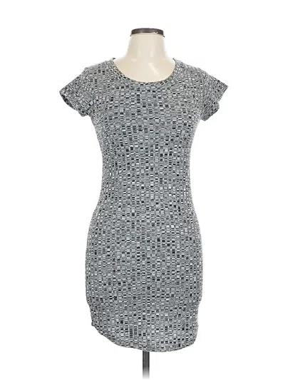 Pre-owned Derek Heart Casual Dress In Gray