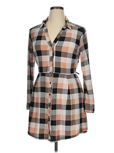 Pre-owned Derek Heart Casual Dress In Tan