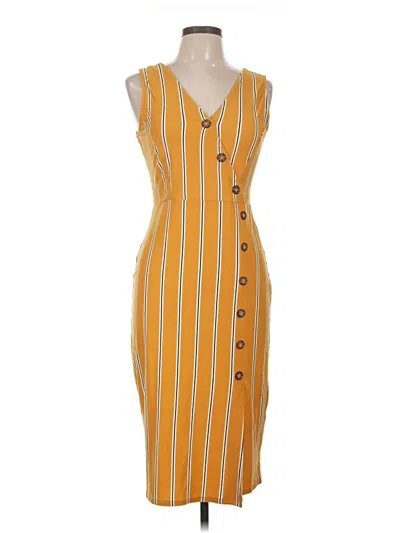 Pre-owned Derek Heart Casual Dress In Yellow