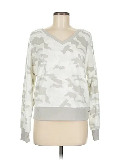 Pre-owned Derek Heart Pullover Sweater In Silver