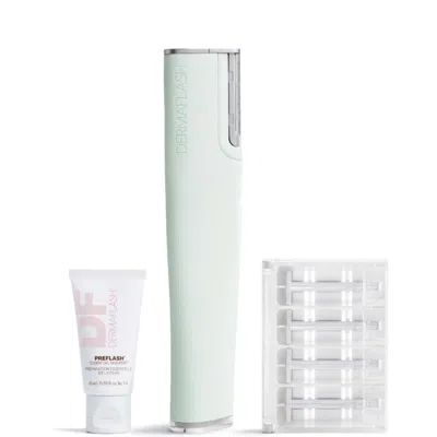 DERMAFLASH LUXE+ ADVANCED SONIC DERMAPLANING AND PEACH FUZZ REMOVAL