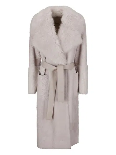 DESA 1972 DESA 1972 COATS
