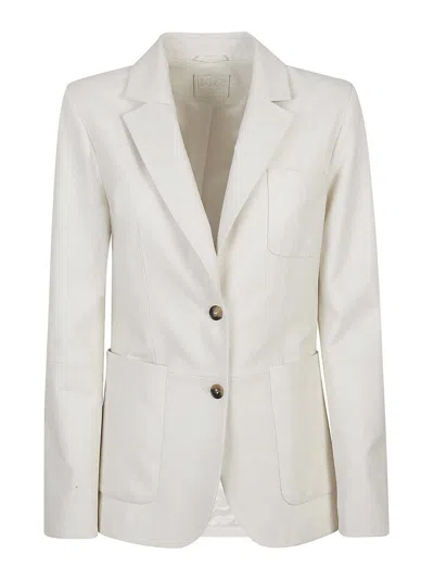 Desa 1972 Jacket In White