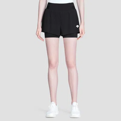 Descente 迪桑特女子运动训练二合一带内衬打底透气运动短裤 In Black