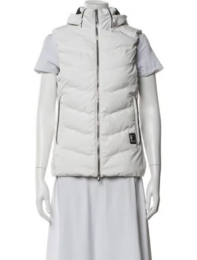 Pre-owned Descente Vest In White