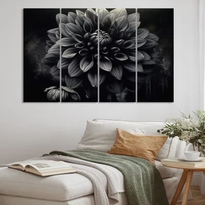 Design Art 4 Wall Decor Set In Black;white
