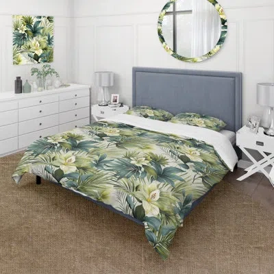 Design Art Aazad Tropical Lines Tropical Pattern - Tropical Duvet Cover Set - Microfiber Polyester In Green
