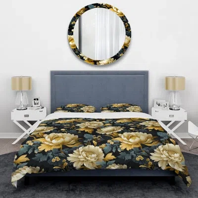 Design Art Beige And Blue Ornate Damask Legacy Iv - Floral Duvet Cover Set
