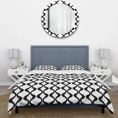 Design Art Black White Midcentury Ogee Print Ii - Midcentury Duvet Cover Set In Black;white