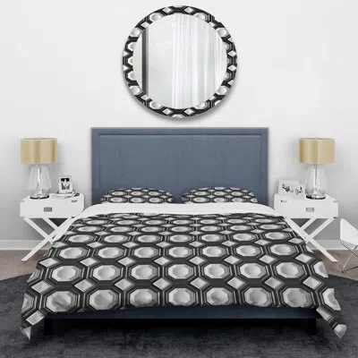 Design Art Black White Modern Hexagon I - Modern Duvet Cover Set In Black;white