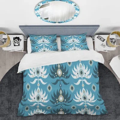 Design Art Blue And White Ethnic Pattern - Patterned Duvet Cover Set