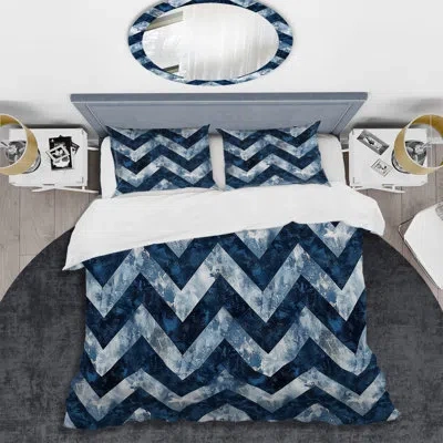 Design Art Blue Chevron Glam Iii - Transitional Duvet Cover Set In Blue;navy